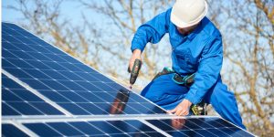 Installation Maintenance Panneaux Solaires Photovoltaïques à Les Hermaux